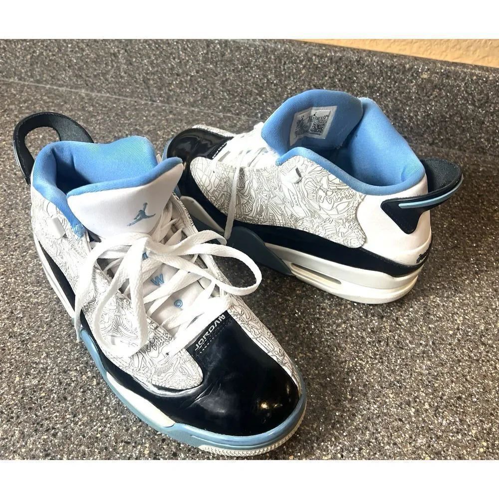 NIKE Air Jordan Dub Zero University of Blue White/Grey Sneaker 311046 114 Mens 8